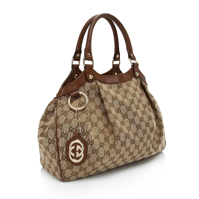 Ladies Gucci Dionysus bags with a detachable shoulder strapGucci GG Canvas Sukey Medium Tote (SHF-PAQjHW)