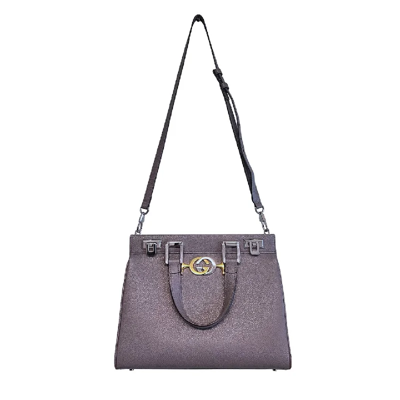 Gucci Marmont bags for women with a snakeskin - effect panelGucci Small Zumi Top Handle Bag