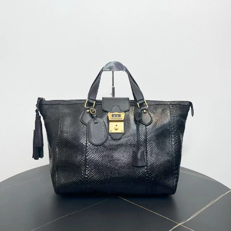 Women Gucci bags with a front - flap pocket for quick - access itemsGucci Black Python Leather Tote Bag Medium