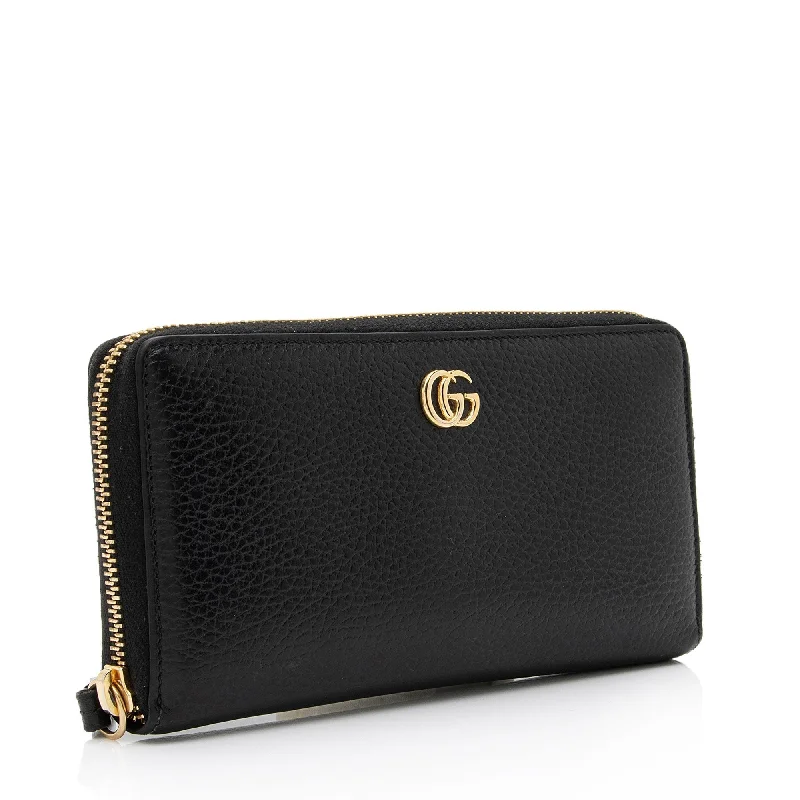 Women Gucci bags with a zippered interior pocketGucci Leather GG Marmont Zip Around Wallet (SHF-POjOPf)