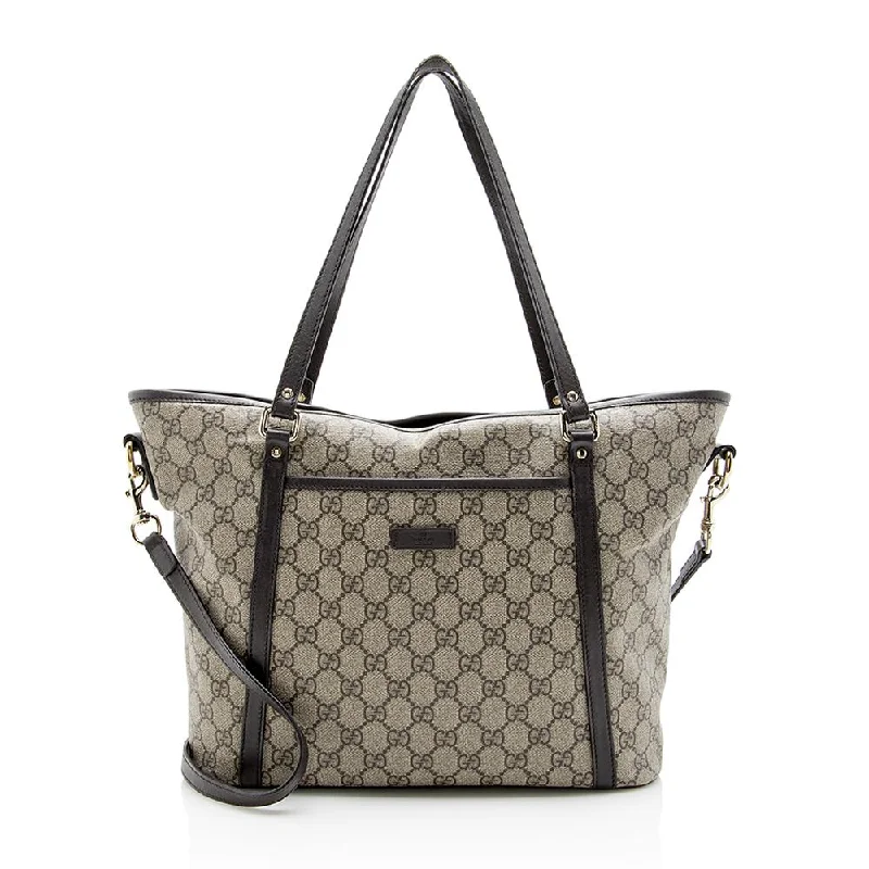 Gucci backpacks for women with a multi - pocket designGucci GG Supreme Convertible Tote (SHF-13575)