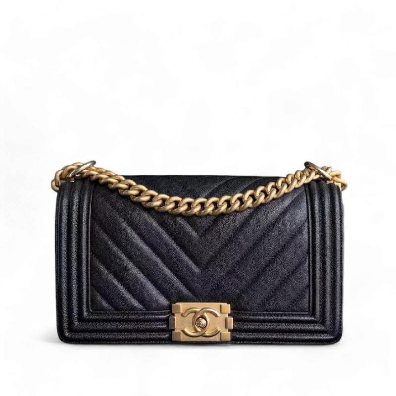 Chanel All - Match Handbag for Versatile StylingChanel Boy Medium - Caviar 25CM Chevron Black Gold Hardware Series 26