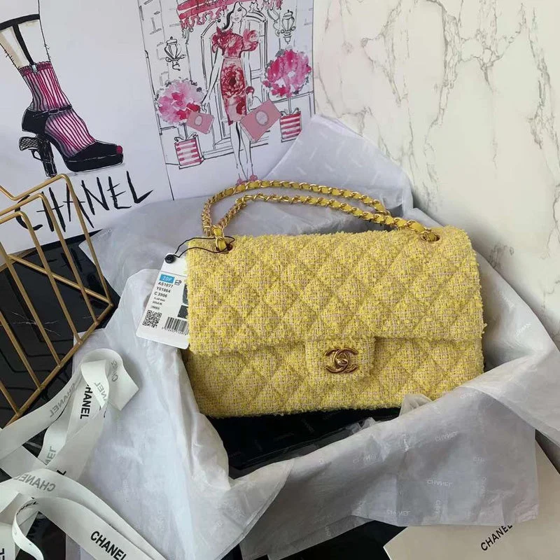 Chanel Handbag with Adjustable Strap for ComfortWF - Chanel Bags - 1013