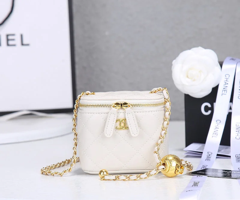 Chanel Handbag with Adjustable Strap for ComfortWF - Chanel Bags - 1020