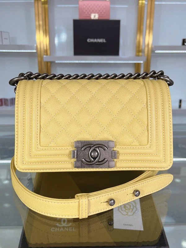 Chanel Lightweight Handbag for Daily ErrandsWF - Chanel Bags - 1004