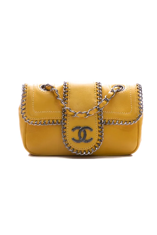 Chanel Designer Handbag with Unique DesignMini Madison Flap Bag