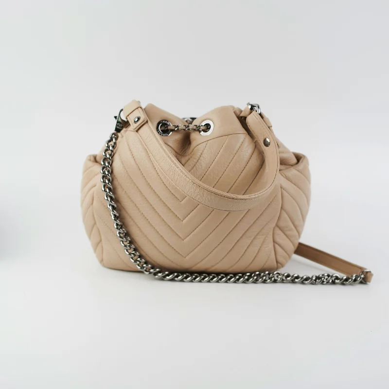 Chanel Classic Flap Bag for Evening PartyChanel Chevron Beige Bucket Bag