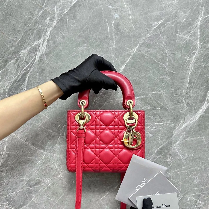 Christian Dior bags with a detachable coin purse inside*Adjustable Strap* lady Mini Red Lambskin GHW