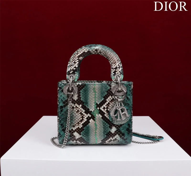 Christian Dior bags with a detachable coin purse insideBC - Dior Bags - 1685