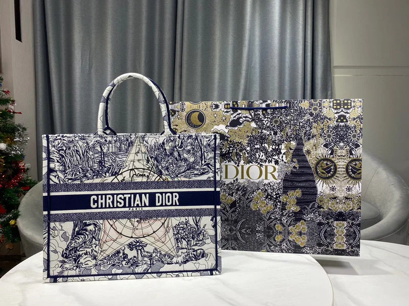 Trendsetting Christian Dior crossbody bags with a colorful strapChristian Dior Bags - 4523