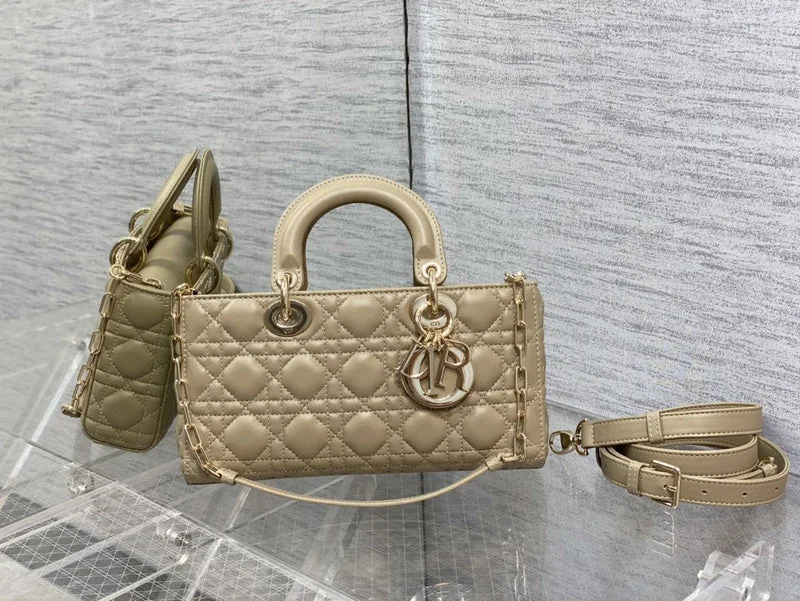 Christian Dior bags with a quilted pattern and gold - toned hardwareChristian Dior Bags - 458