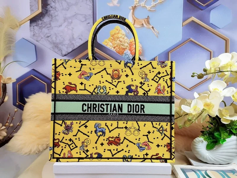 Christian Dior Saddle bags with a patent leather finish for a shiny lookChristian Dior Bags - 4620