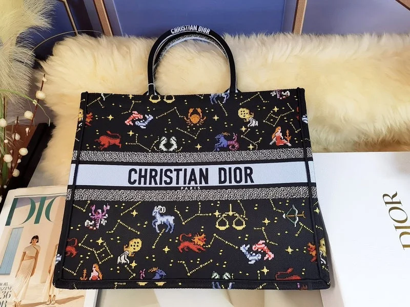 Christian Dior crossbody bags with a front - flap pocket for easy accessChristian Dior Bags - 4642