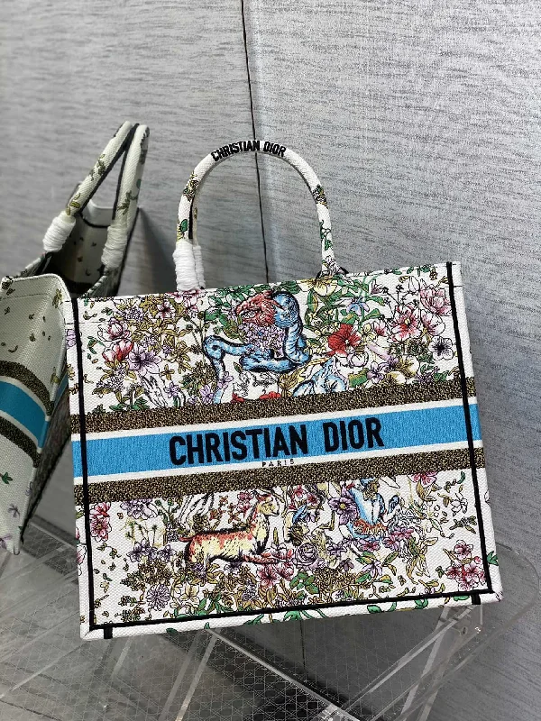 Christian Dior handbags with a detachable mirror for on - the - go touch - upsChristian Dior - Luxury Bags  370