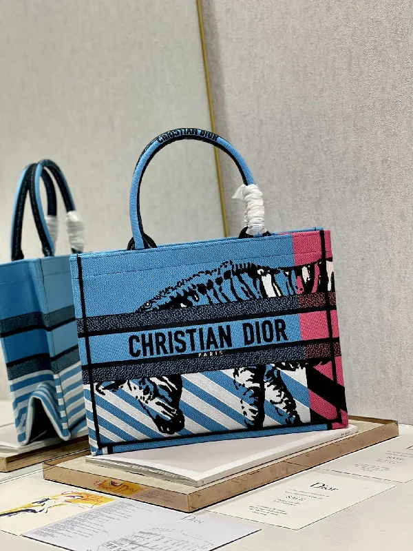 Christian Dior handbags with a detachable mirror for on - the - go touch - upsChristian Dior - Luxury Bags  378