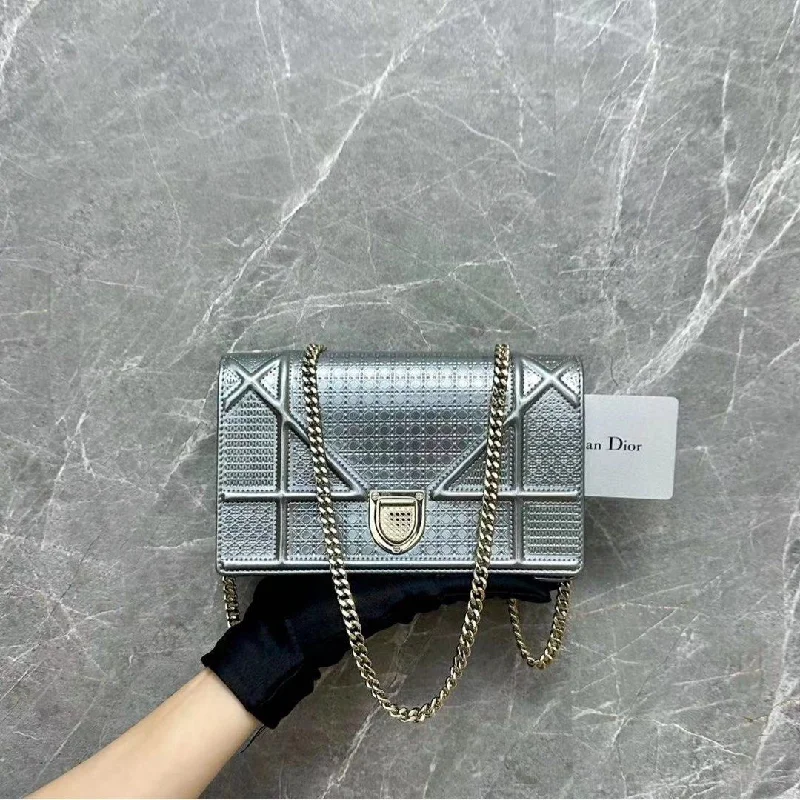 Stylish Christian Dior shoulder bags with a tassel - adorned zipperDiorama WOC Wallet On Chain Silver GHW