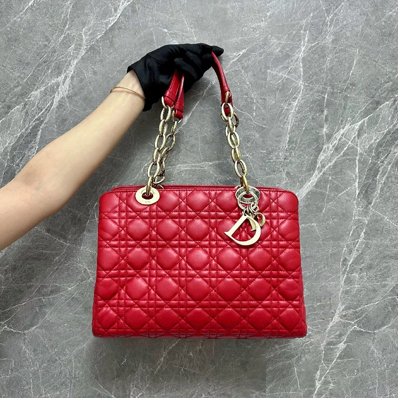 Christian Dior backpacks with a sleek, minimalist silhouetteLady Medium Tote Lambskin Red GHW