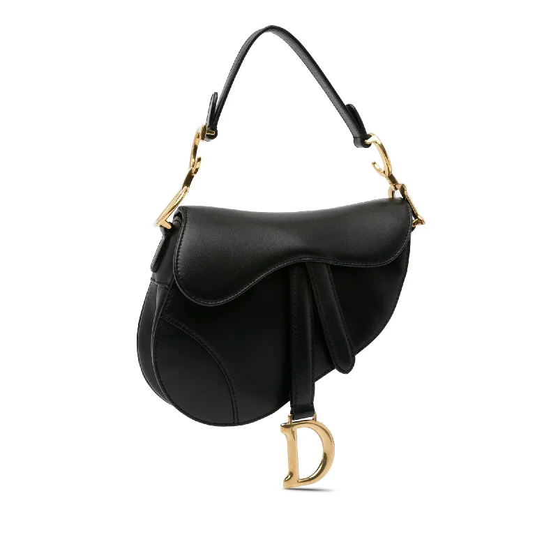 Stylish Christian Dior shoulder bags with a tassel - adorned zipperDior Mini Leather Saddle (KMGSky)