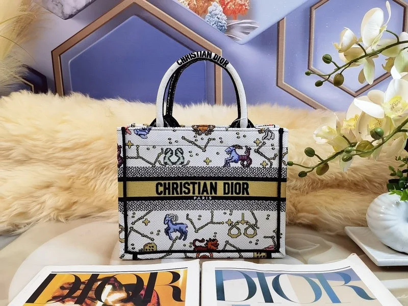 Christian Dior Saddle bags with a patent leather finish for a shiny lookGlitzybags - Dior Bags - 4616