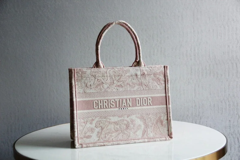 Fashion - forward Christian Dior tote bags for the modern womanGlitzybags - Dior Bags - 4658