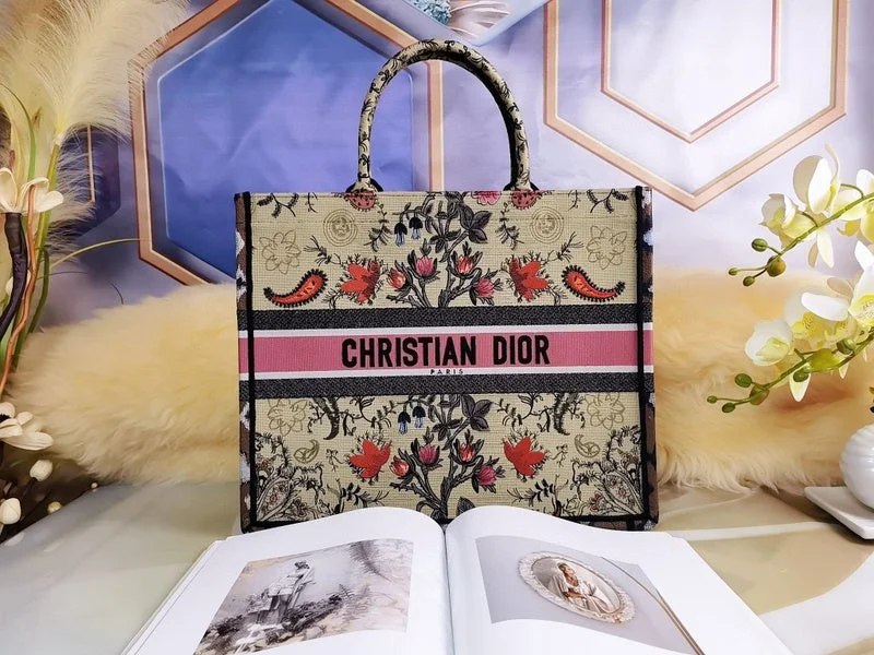 Stylish Christian Dior shoulder bags with a tassel - adorned zipperGlitzybags - Dior Bags - 4711