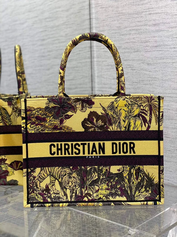 Christian Dior Saddle bags with a studded trim for a bold lookWF - Dior Bags - 007