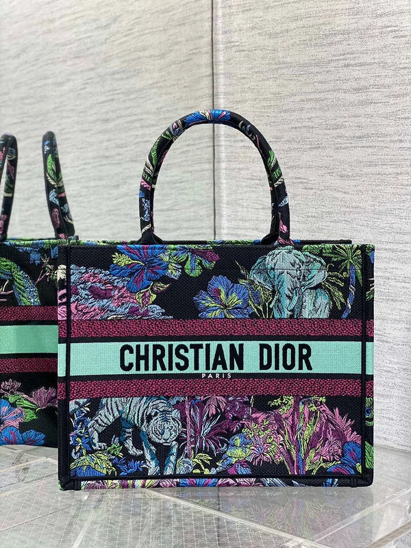 Christian Dior tote bags with a printed Dior logo on the frontWF - Dior Bags - 016