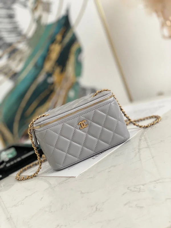 Chanel Lightweight Handbag for Daily ErrandsWF - Chanel Bags - 3675