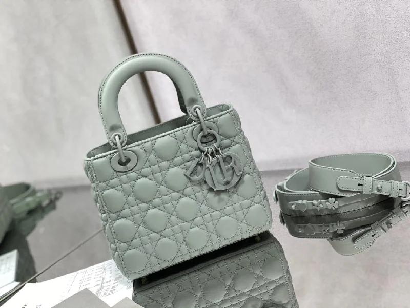 Contemporary Christian Dior handbags with a unique shapeWF - Dior Bag - 596