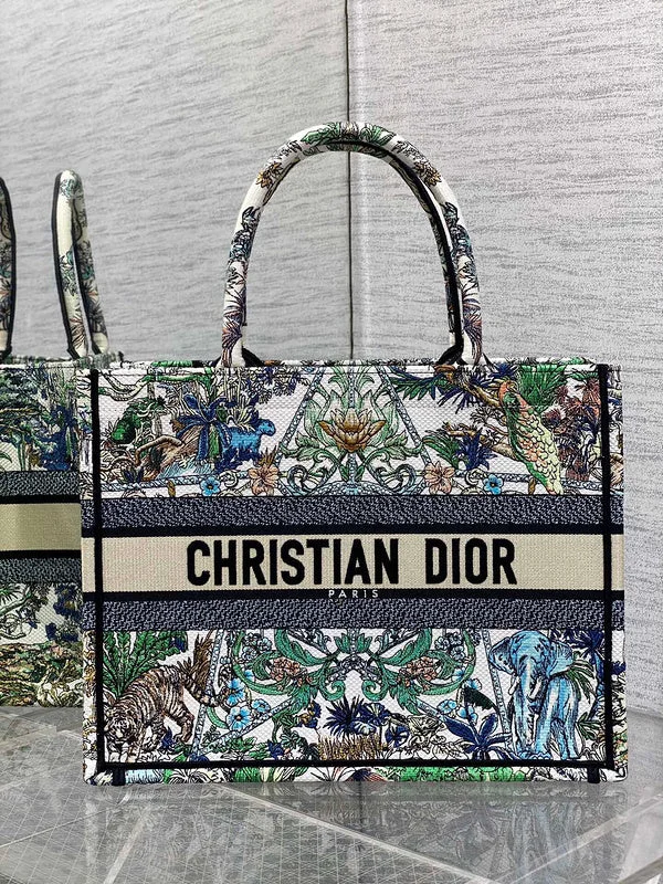 Christian Dior handbags with a back - pocket for quick storageBC - Dior Bags - 550