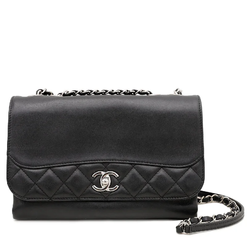 Chanel Luxury Handbag for High - End EventsChanel Black CC Tramezzo Flap Bag