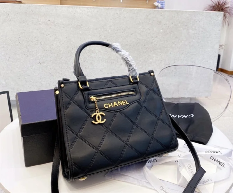 Chanel Limited Edition Handbag for CollectorsChanel woman shoulder handbag