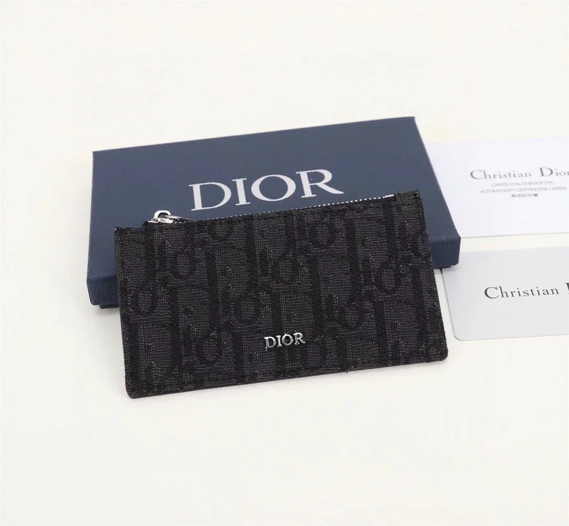 Christian Dior bags with a side - pocket for holding a water bottleDior Bag