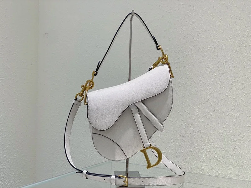 Fashion - forward Christian Dior tote bags for the modern womanDior Bag