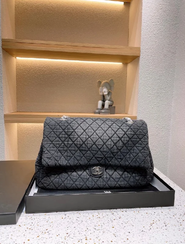 Chanel Luxury Handbag for High - End EventsLarge Chanel woman Handbag