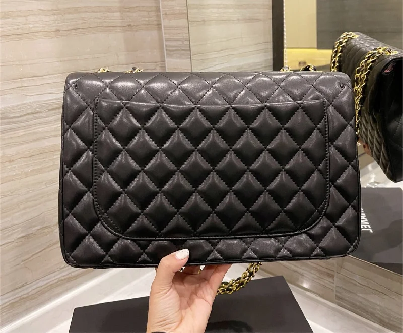 Chanel All - Match Handbag for Versatile StylingNew woman shoulder Chanel