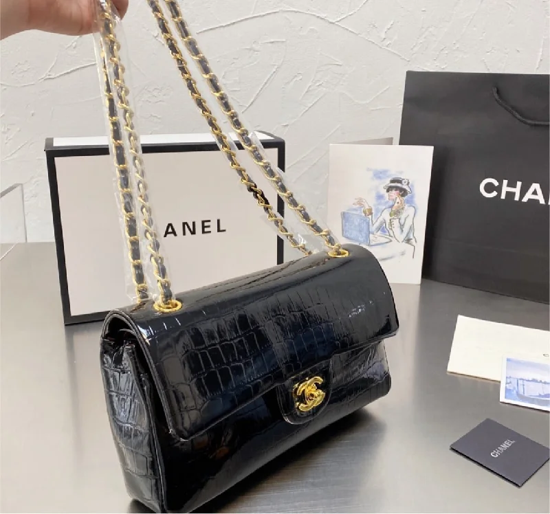 Chanel Medium Tote Bag for Office LadiesWoman Chanel shoulder bag